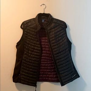 Black Eddie Bauer Vest with goose down